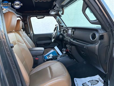 Used 2022 Jeep Wrangler Unlimited Rubicon 4xe w/ Cold Weather Group image 14