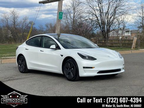 Used 2023 Tesla Model 3 Standard Range RWD image 10