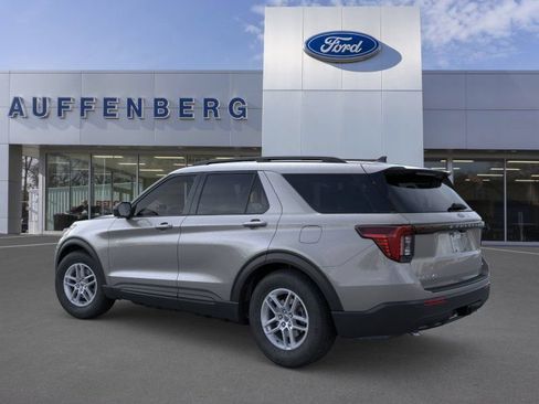 New 2026 Ford Explorer Active AWD/4WD image 4