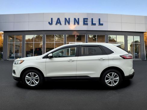 Used 2020 Ford Edge SEL w/ Convenience Package image 8