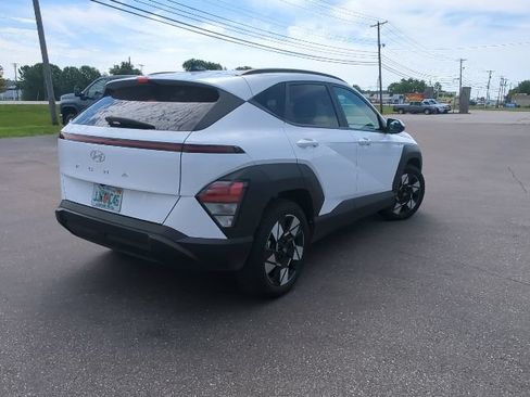 Used 2025 Hyundai Kona SEL FWD image 29