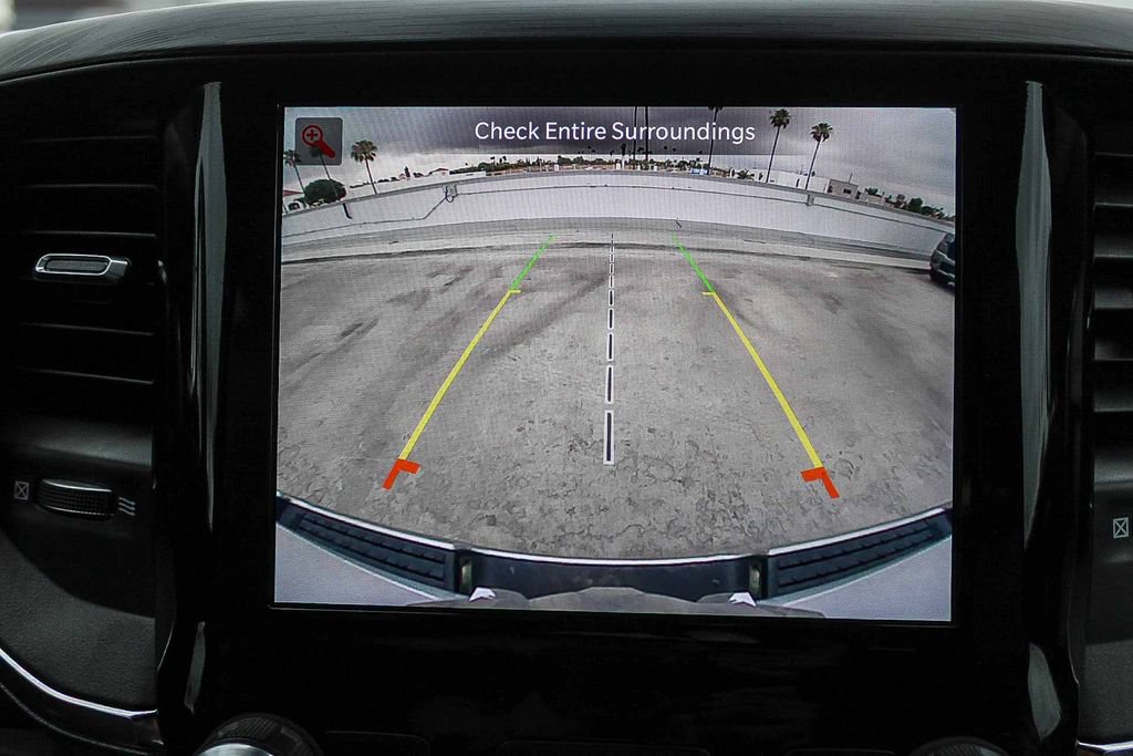 Used 2024 RAM 1500 Laramie AWD/4WD image 24