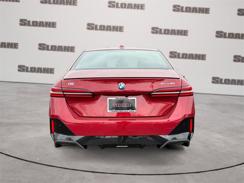 Certified 2026 BMW i5 eDrive40 w/ M Sport Package image 4