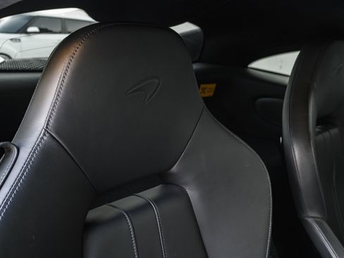 Used 2019 McLaren 570S Coupe image 16