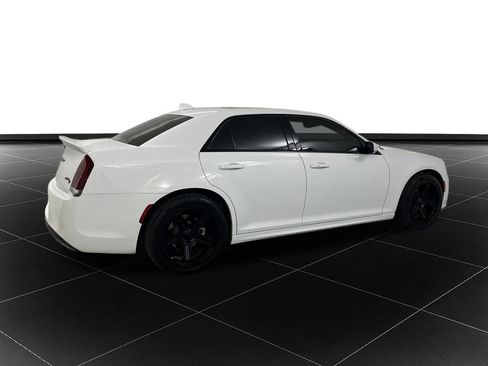 Used 2022 Chrysler 300 S w/ Comfort Group image 5