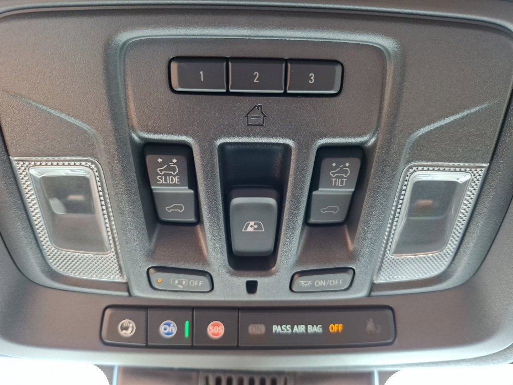 Used 2025 GMC Sierra 2500 Denali Ultimate AWD/4WD image 28