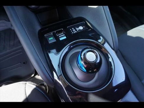 Used 2023 Nissan Leaf SV Plus image 18