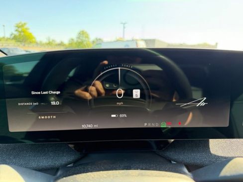 Used 2024 Lucid Air Touring AWD/4WD image 39