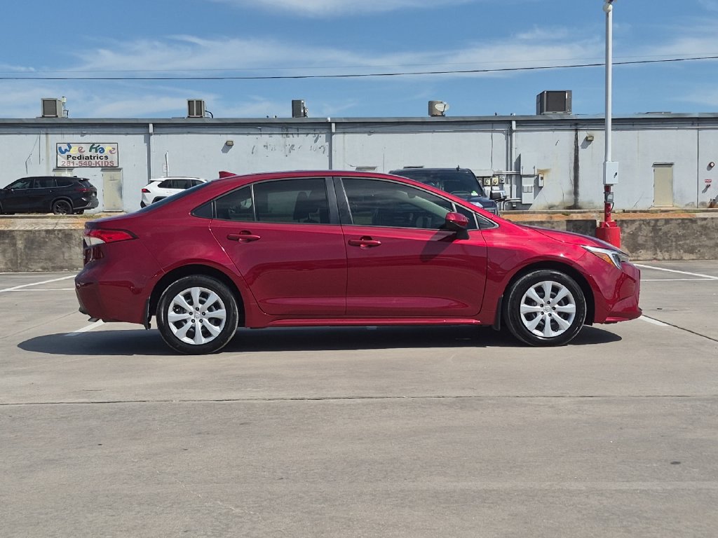 Used 2024 Toyota Corolla LE FWD image 7
