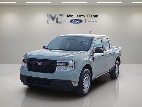 Certified 2024 Ford Maverick XL image 2