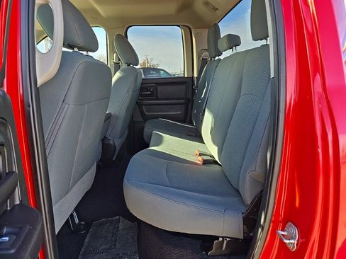 Used 2019 RAM 1500 Express image 16