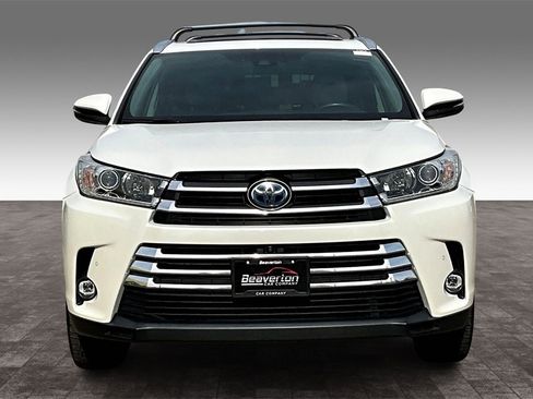 Used 2019 Toyota Highlander Limited Platinum image 5