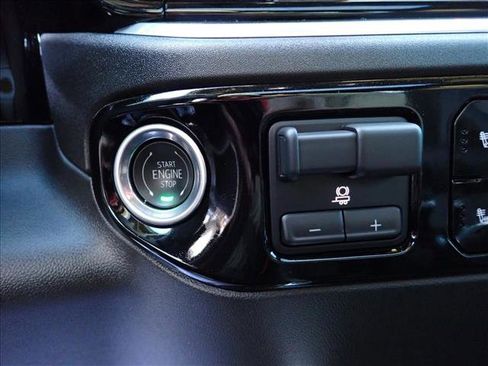 New 2025 Chevrolet Silverado 1500 RST image 22