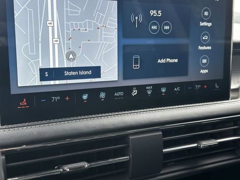 Certified 2024 Lincoln Corsair AWD w/ Equipment Group 101A image 23