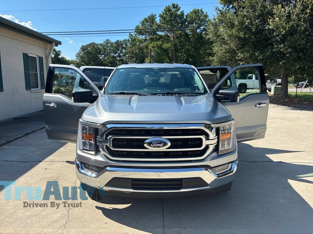 Used 2023 Ford F150 XLT w/ Equipment Group 302A High RWD image 11