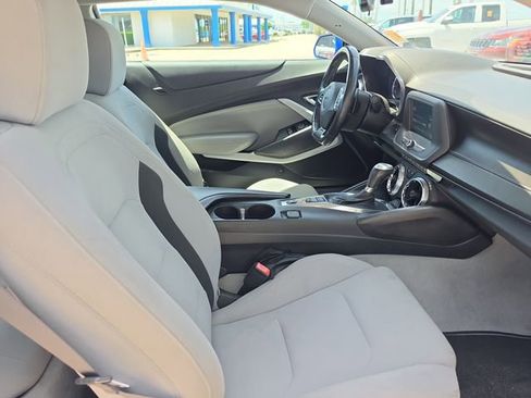 Used 2018 Chevrolet Camaro LT w/ RS Package RWD image 7