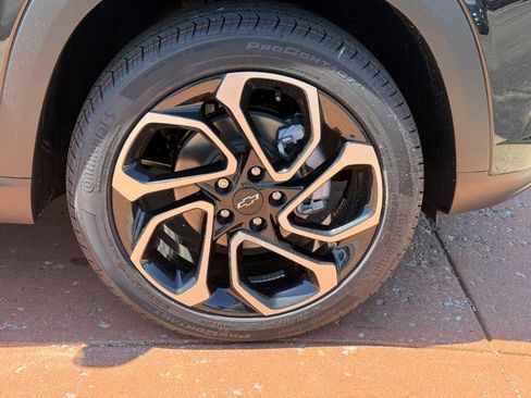 New 2026 Chevrolet Trax RS FWD image 7