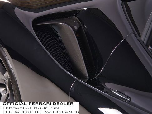 Used 2021 Ferrari SF90 Stradale image 28