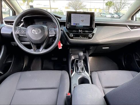 Used 2024 Toyota Corolla LE image 31