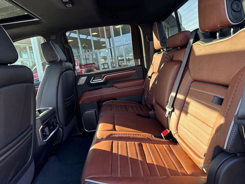 New 2026 GMC Sierra 3500 Denali Ultimate image 32