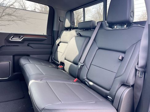 New 2026 GMC Sierra 2500 Denali w/ Denali Reserve Package image 21