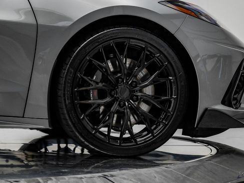 Used 2022 Chevrolet Corvette Stingray Preferred Cpe w/ Z51 Performance Package RWD image 97