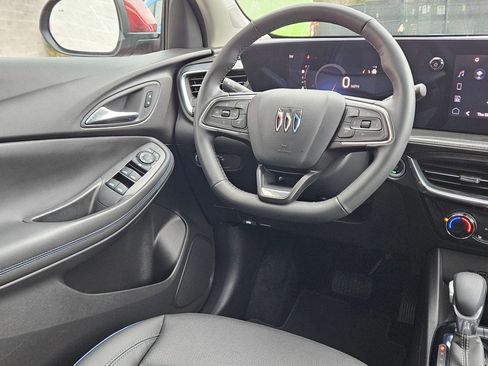 Used 2025 Buick Encore GX Sport Touring w/ Comfort Package image 9