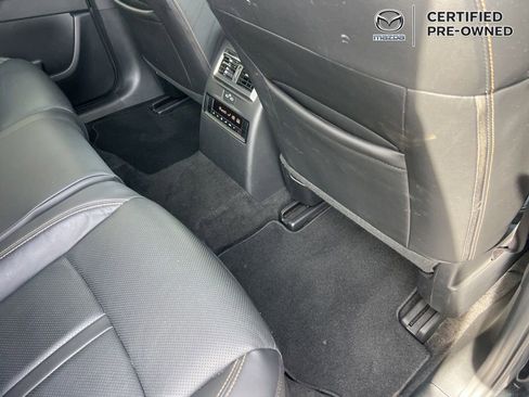 Used 2025 MAZDA CX-70 3.3 Turbo w/ Preferred Package AWD/4WD image 27