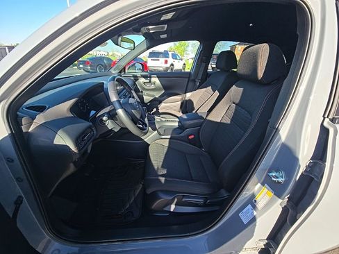 Used 2025 Honda HR-V Sport image 14