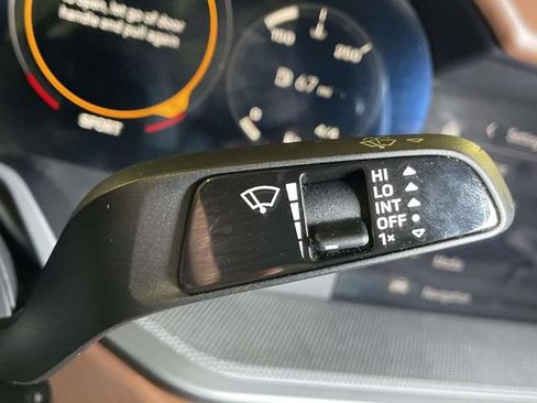 Certified 2022 Porsche 911 Carrera RWD image 40