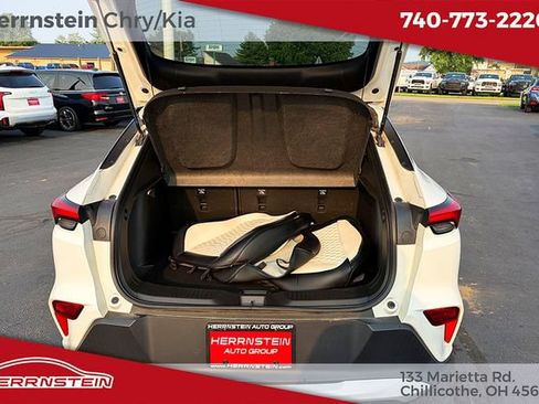 Used 2024 Buick Envista Preferred w/ Convenience I Package FWD image 24