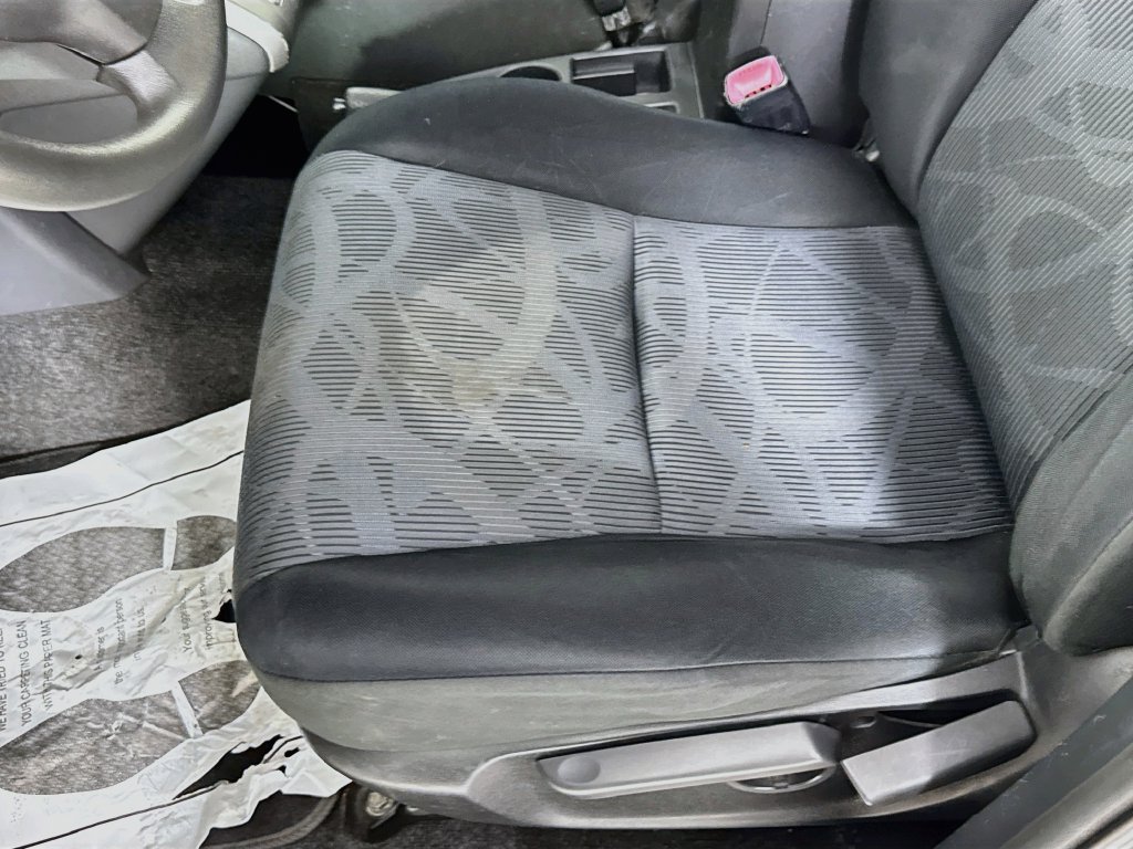 Used 2012 Scion xB FWD image 20