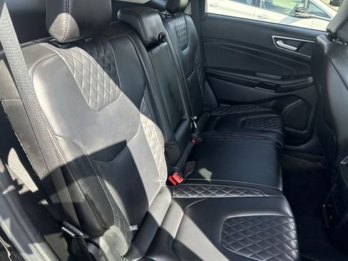 Used 2024 Ford Edge Titanium AWD/4WD image 28