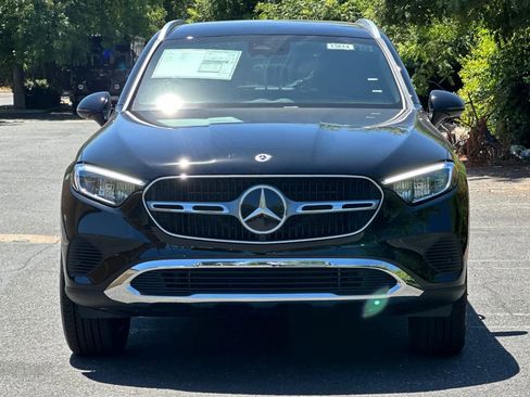Certified 2025 Mercedes-Benz GLC 300 4MATIC image 8