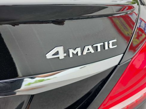 Used 2018 Mercedes-Benz C 300 4MATIC Sedan image 8