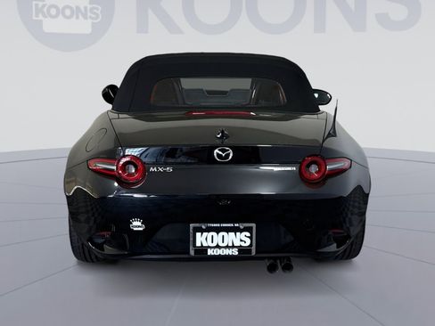Used 2025 MAZDA MX-5 Miata Grand Touring w/ Weather Package RWD image 5