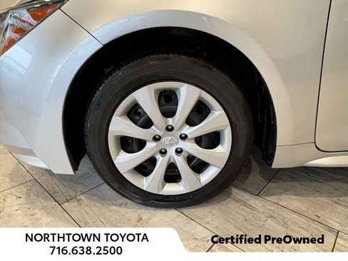 Used 2023 Toyota Corolla LE image 10