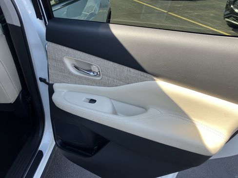 Used 2020 Nissan Murano SL image 11