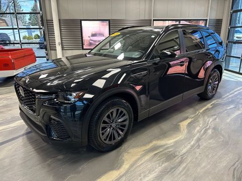 Used 2025 MAZDA CX-70 3.3 Turbo w/ Preferred Package AWD/4WD image 37