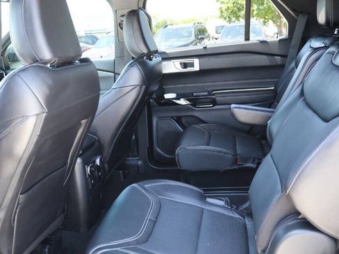 Used 2023 Ford Explorer ST w/ Equipment Group 401A AWD/4WD image 15