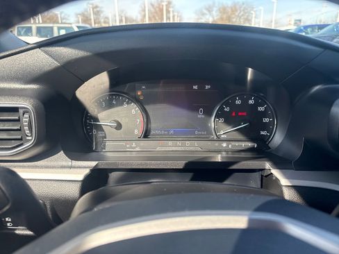 Used 2023 Ford Explorer XLT w/ Equipment Group 202A image 40
