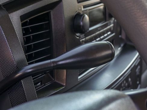 Used 2007 Dodge Ram 3500 Truck SLT image 16