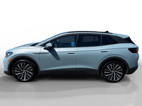 Used 2024 Volkswagen ID.4 S RWD image 2