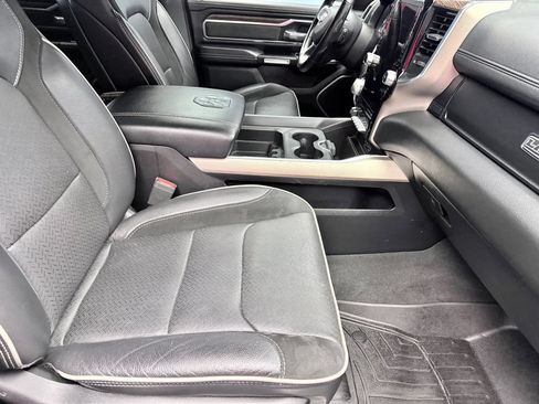Used 2020 RAM 1500 Laramie AWD/4WD image 12