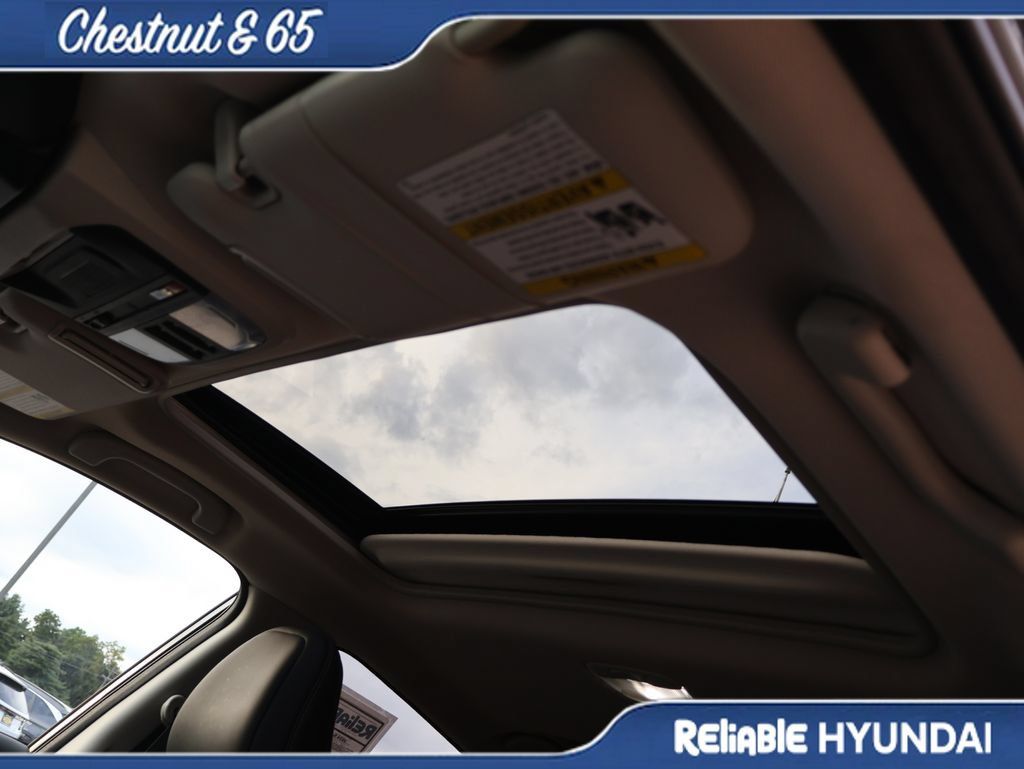 Used 2024 Subaru Crosstrek 2.5i Limited AWD/4WD image 25