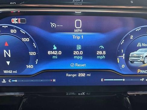 Used 2025 Chevrolet Silverado 1500 RST AWD/4WD image 18