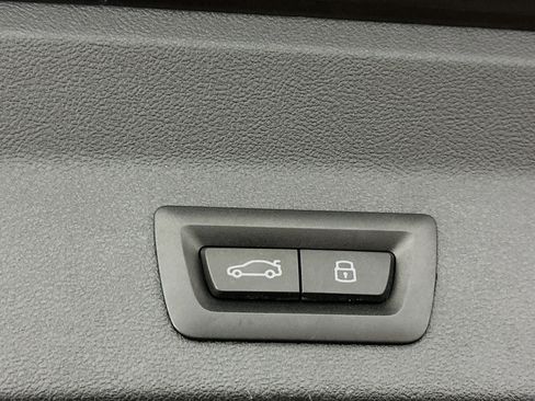 Used 2024 BMW X3 xDrive30i image 32