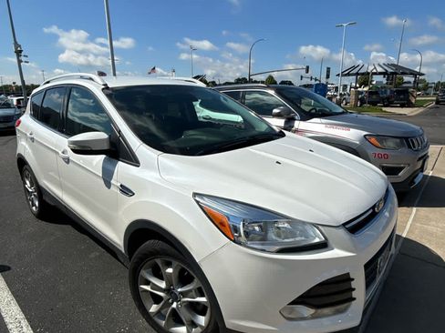 Used 2014 Ford Escape Titanium AWD/4WD image 3