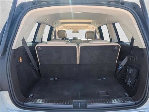 Used 2019 Mercedes-Benz GLS 550 4MATIC image 6