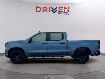 New 2026 Chevrolet Silverado 1500 Custom w/ LPO, Dark Essentials Package